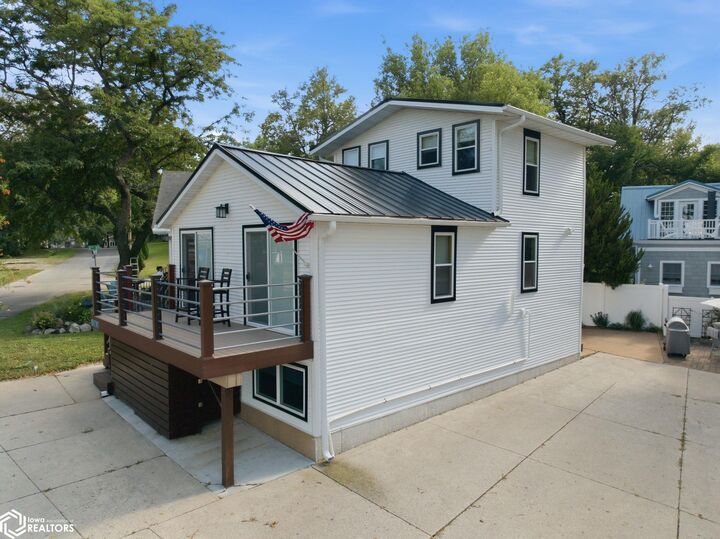 Property Photo: 15381 1st Street IA 50428