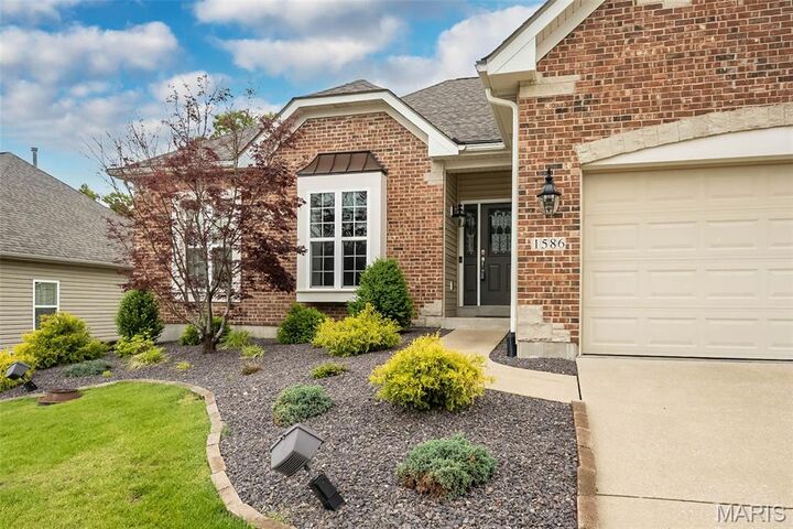 Property Photo: 1586 Heritage Valley Drive MO 63049