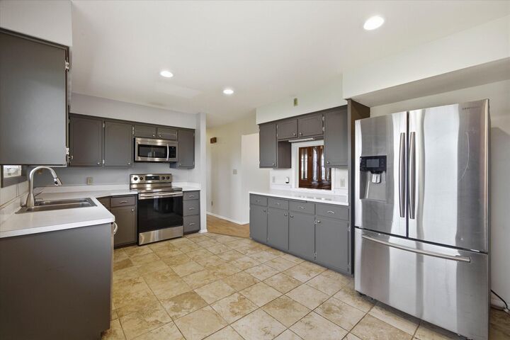 Property Photo: 103 E Prospect St WI 53073