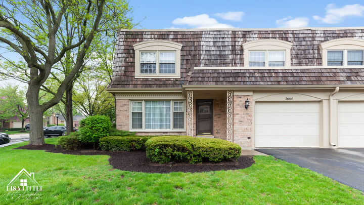 Property Photo:  