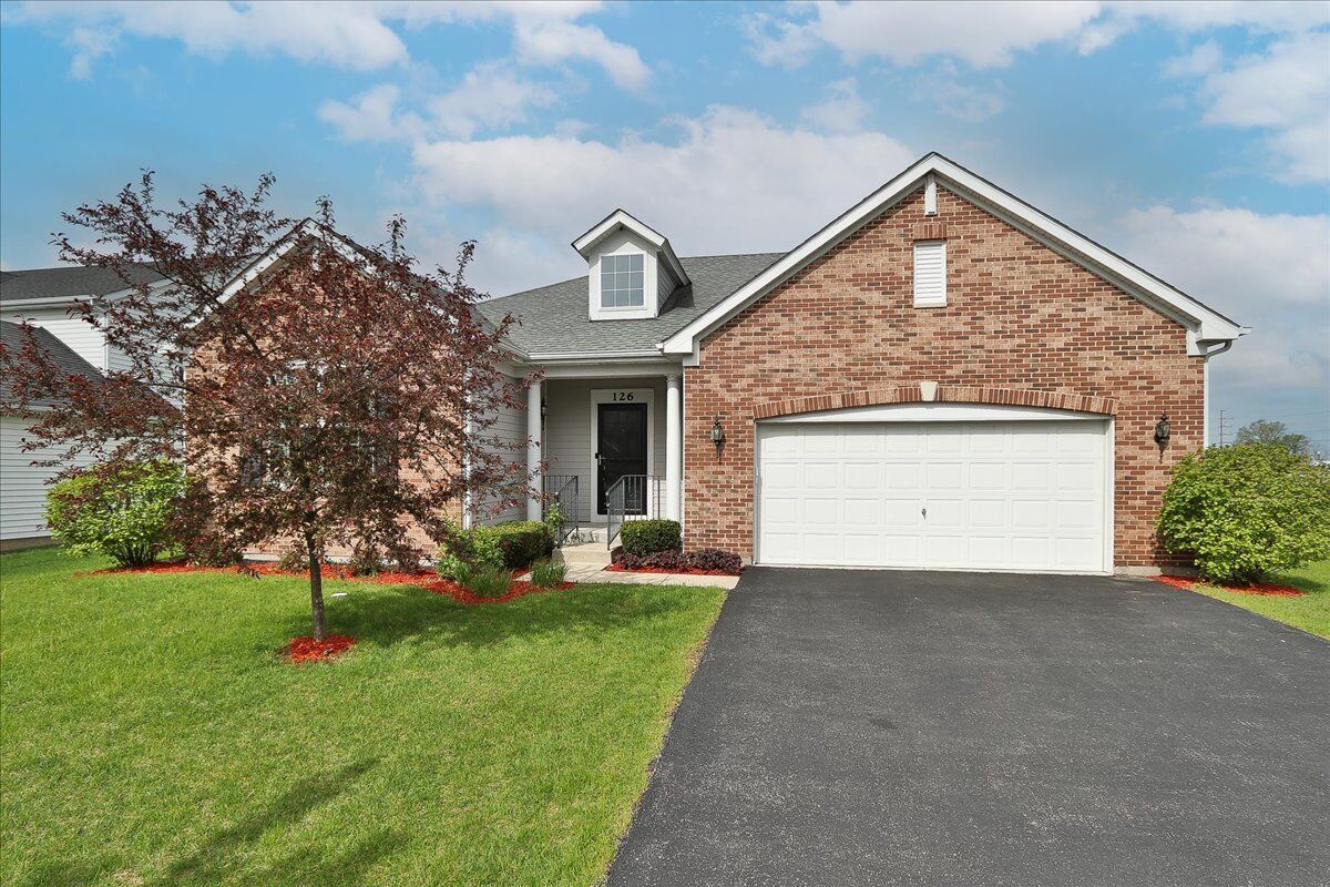 Property Photo:  126 Abbott Court  IL 60103 