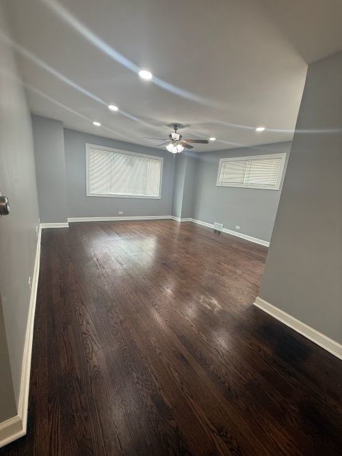 Property Photo:  