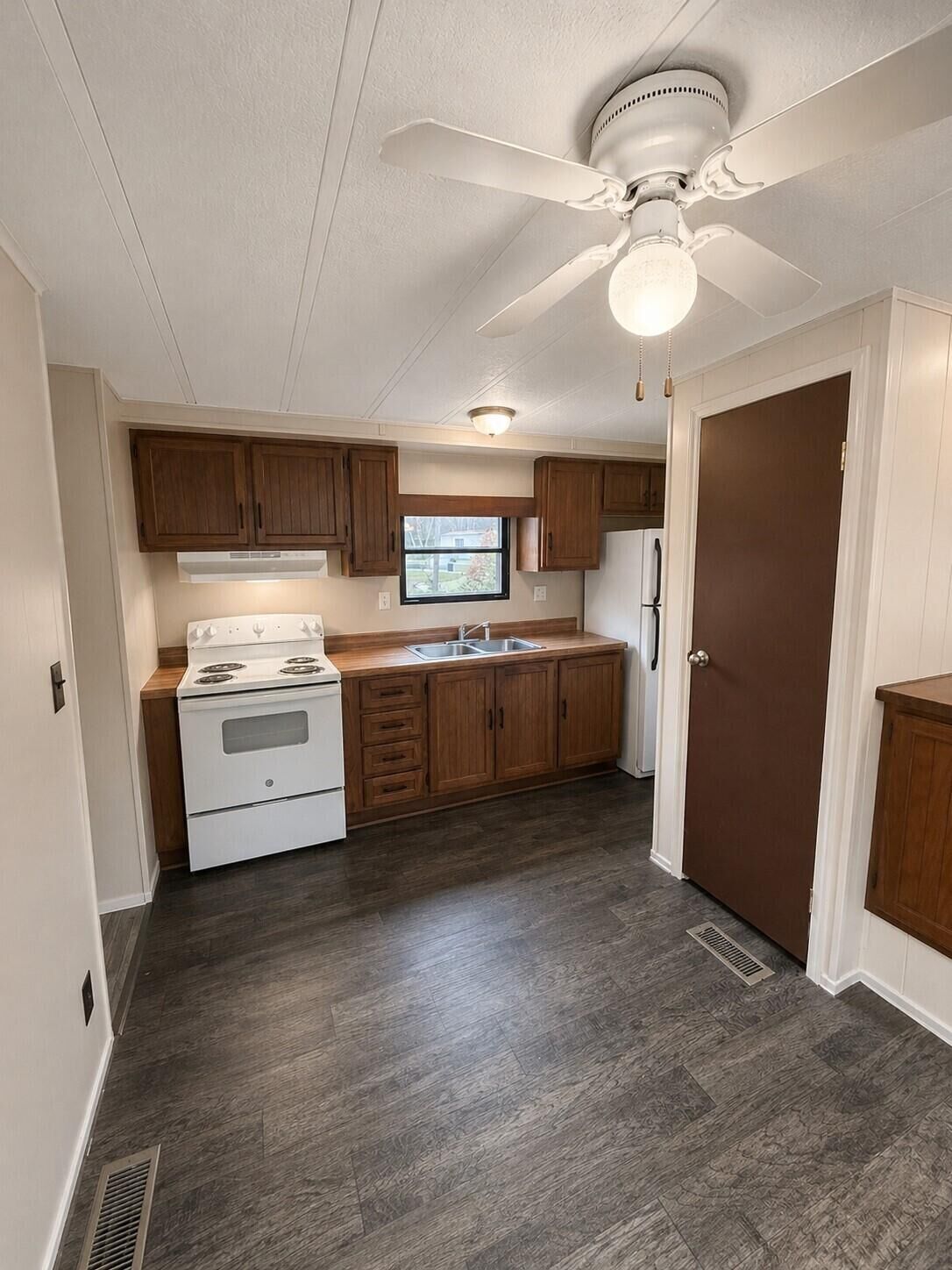 Property Photo:  81 Sweet Fern Drive  ME 04418 