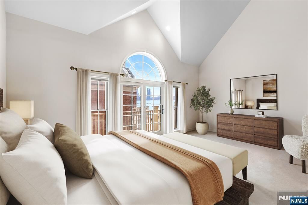 Property Photo: 36 Regency Place Th - 36 NJ 07086