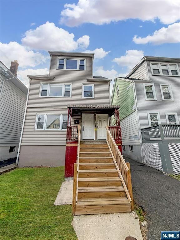 Property Photo:  459 Norwood Street  NJ 07018 