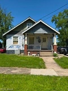 Property Photo:  1718 Hamilton Street SW  OH 44485 
