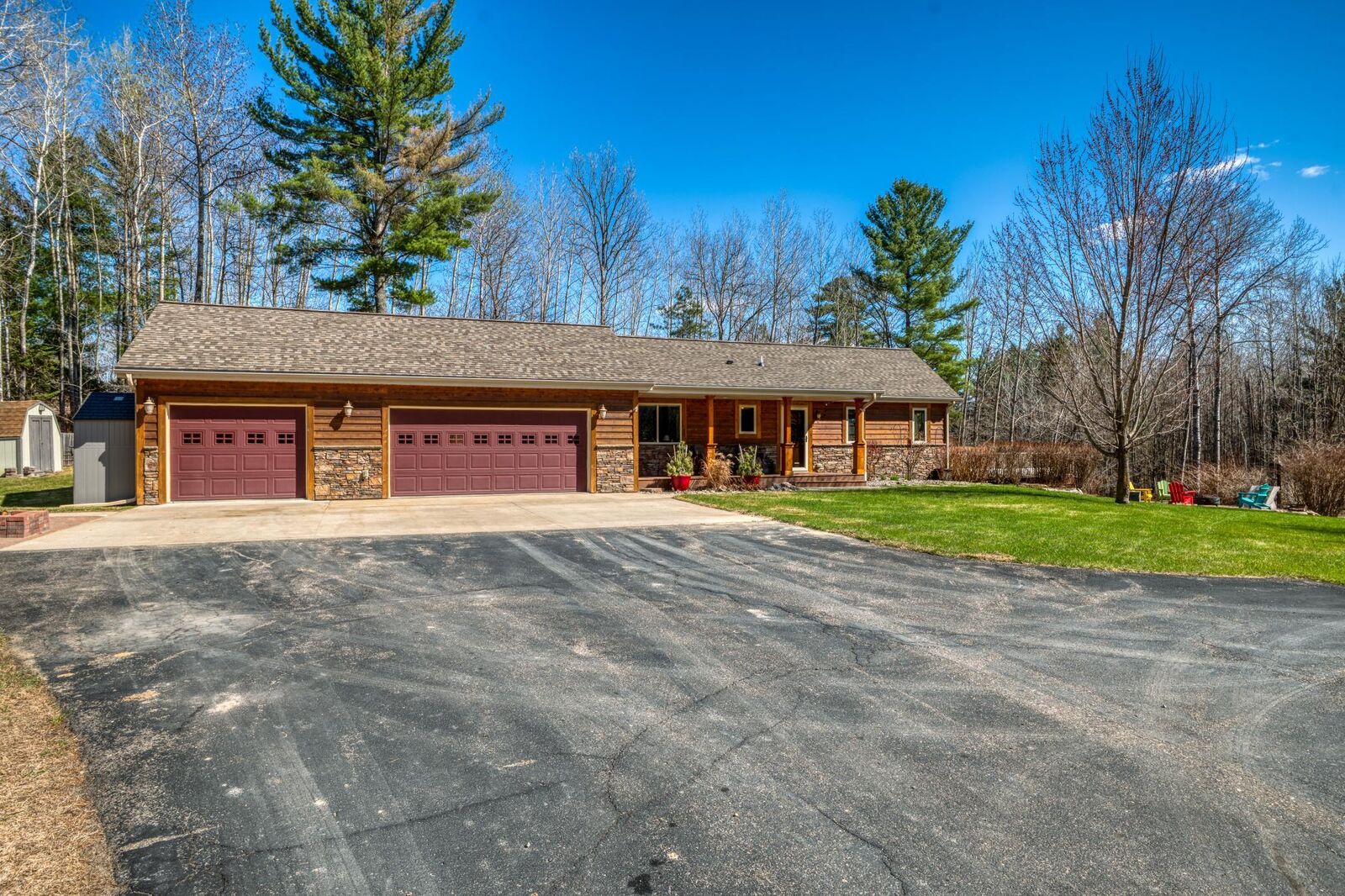 Property Photo:  8376 Cedar Crest Loop NW  MN 56484 