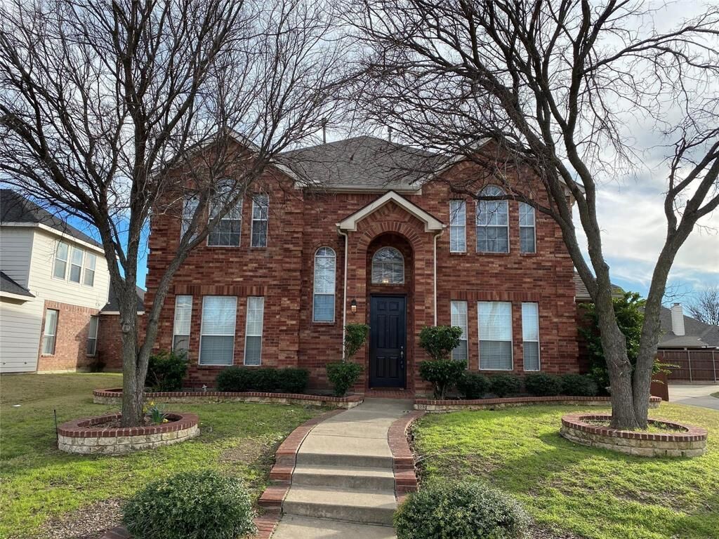 Property Photo: 1741 Angel Falls Drive TX 75036