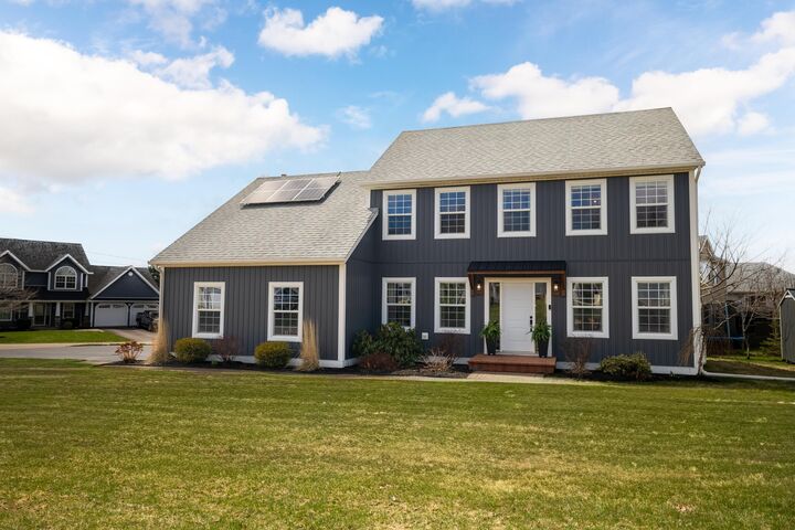 52 Fox Run Drive — photo 1