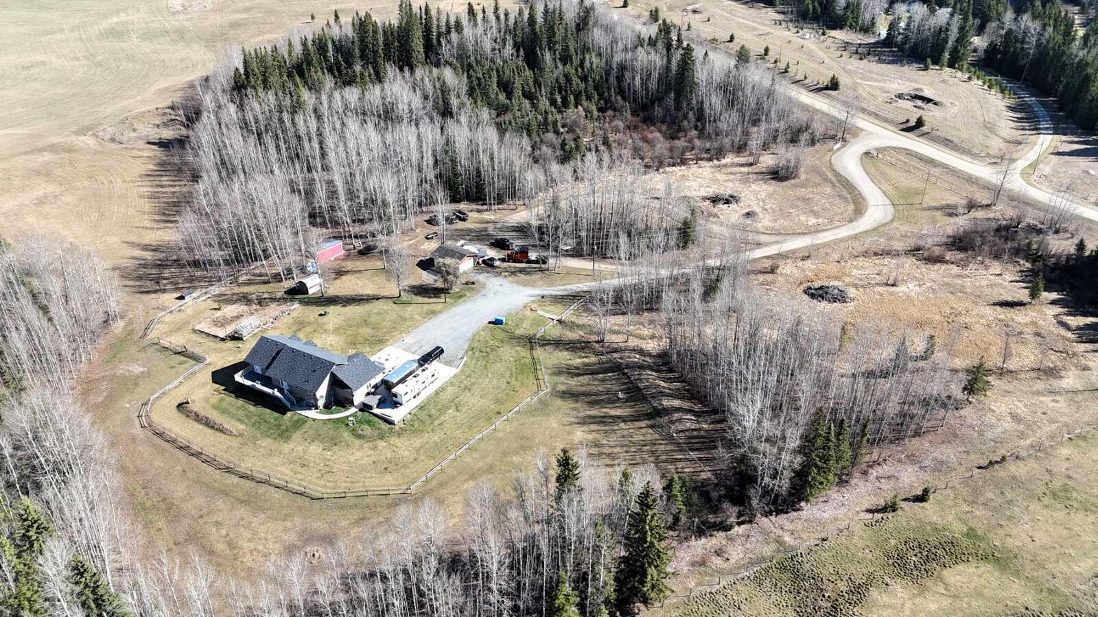 Property Photo: 54520 Range Road 160 AB T7E 3P6