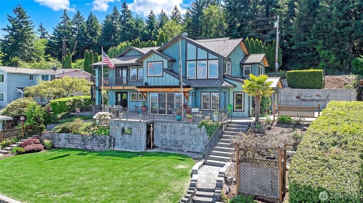 Property Photo: 144 Loon Asea Lane WA 98282
