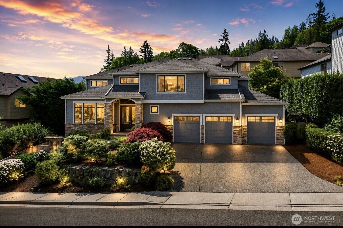 Property Photo: 2759 NW Pine Cone Place WA 98027
