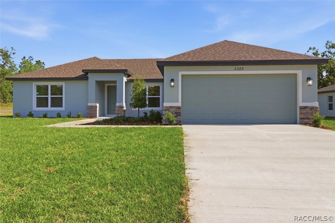 Property Photo:  2389 W Pinegrove Drive  FL 34434 