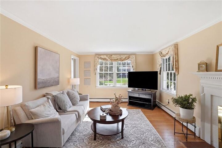 Property Photo:  194 New Meadow Road  RI 02806 