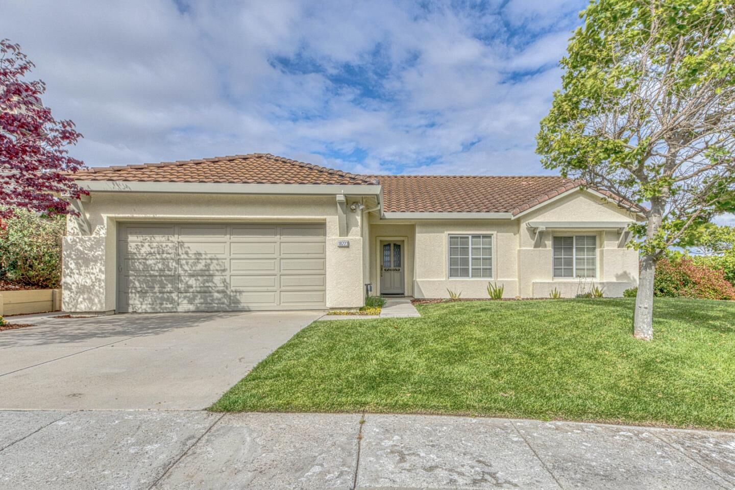 Property Photo:  18223 Viewcrest Lane  CA 93908 