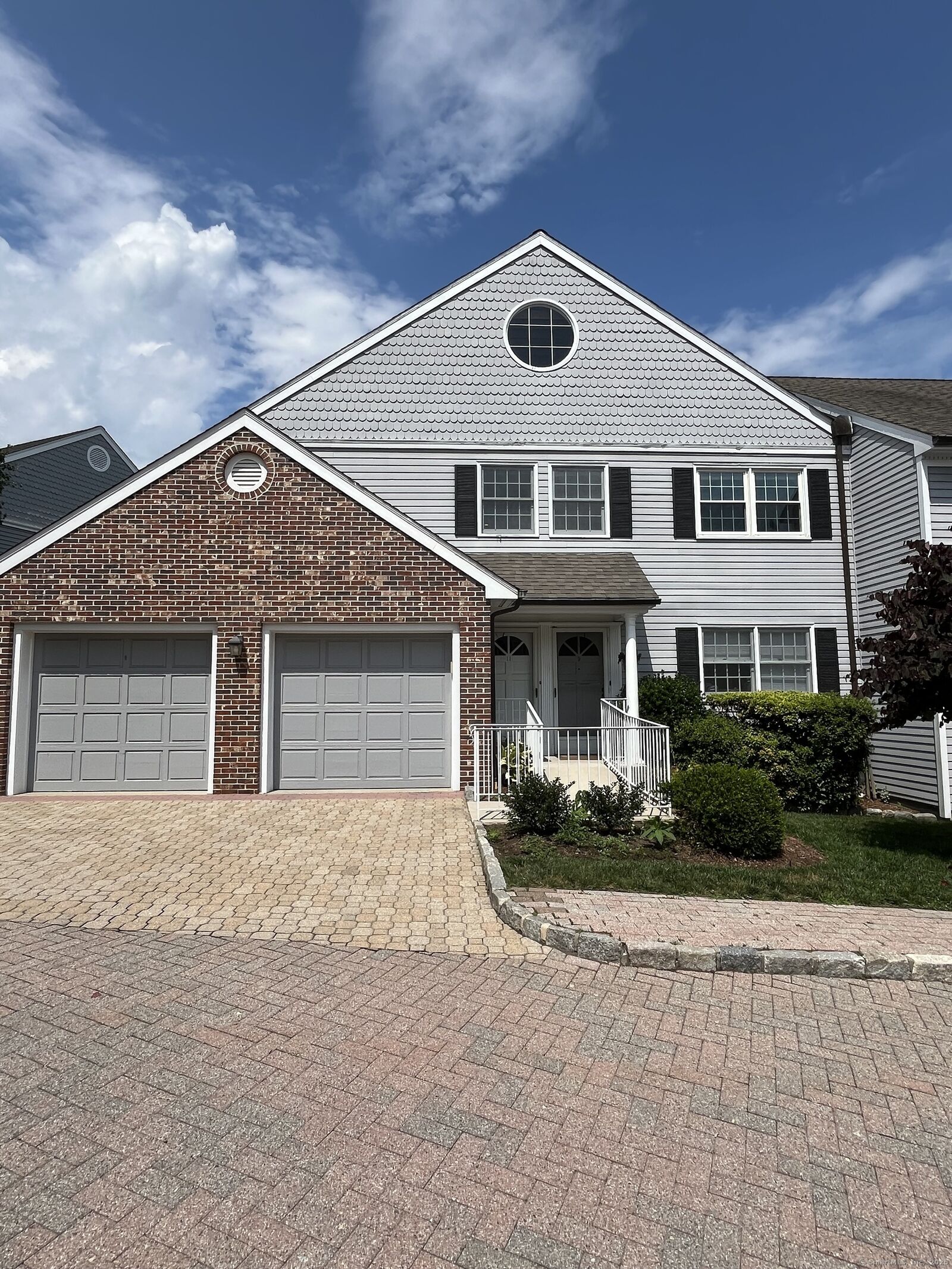 Property Photo:  11 Pond Lane 11  CT 06820 