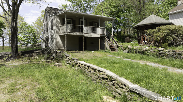 Property Photo:  22 Fountain Street  CT 06360 