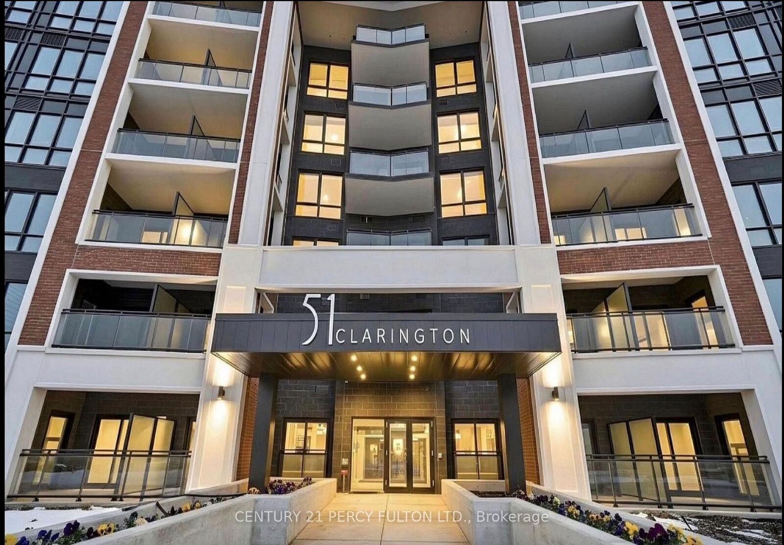 Photo de la propriété:  51 Clarington Boulevard 1206  ON L1C 7J8 