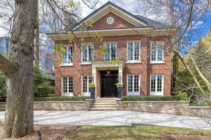 20 Cluny Drive — photo 1