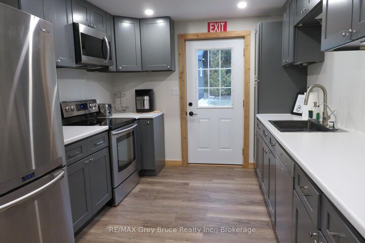 Property Photo:  597 Stokes Bay Road  ON N0H 2M0 
