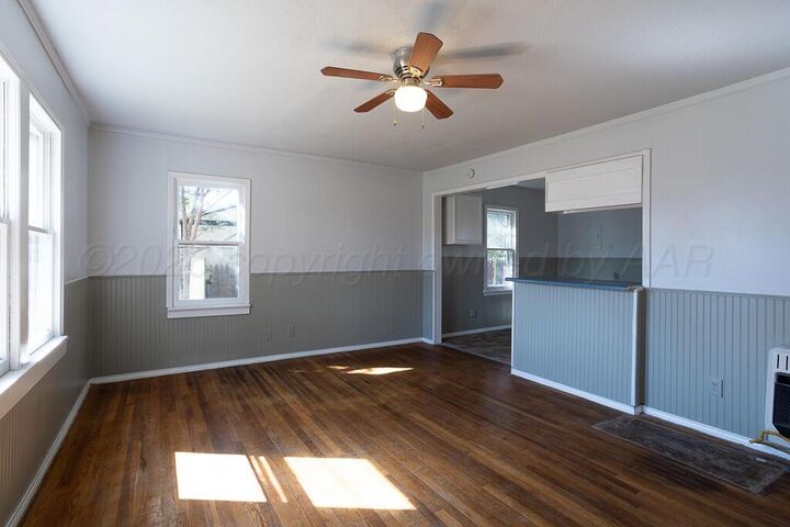 Property Photo:  4422 S Ong Street  TX 79110-2042 