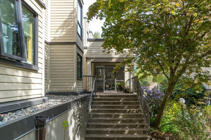 Property Photo: 3275 Mountain Highway 212 BC V7K 2H4