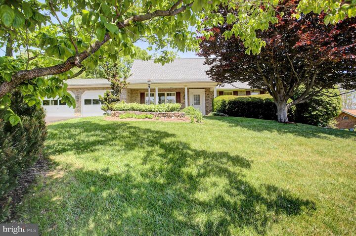 Property Photo:  9495 Hesshire Hill Court  PA 17268 