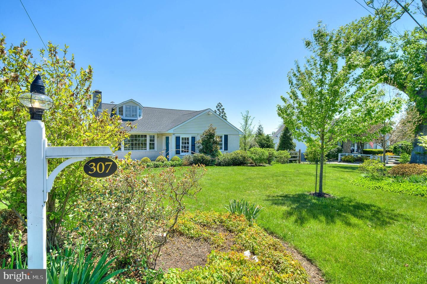 Property Photo:  307 Washington Lane  PA 19034 