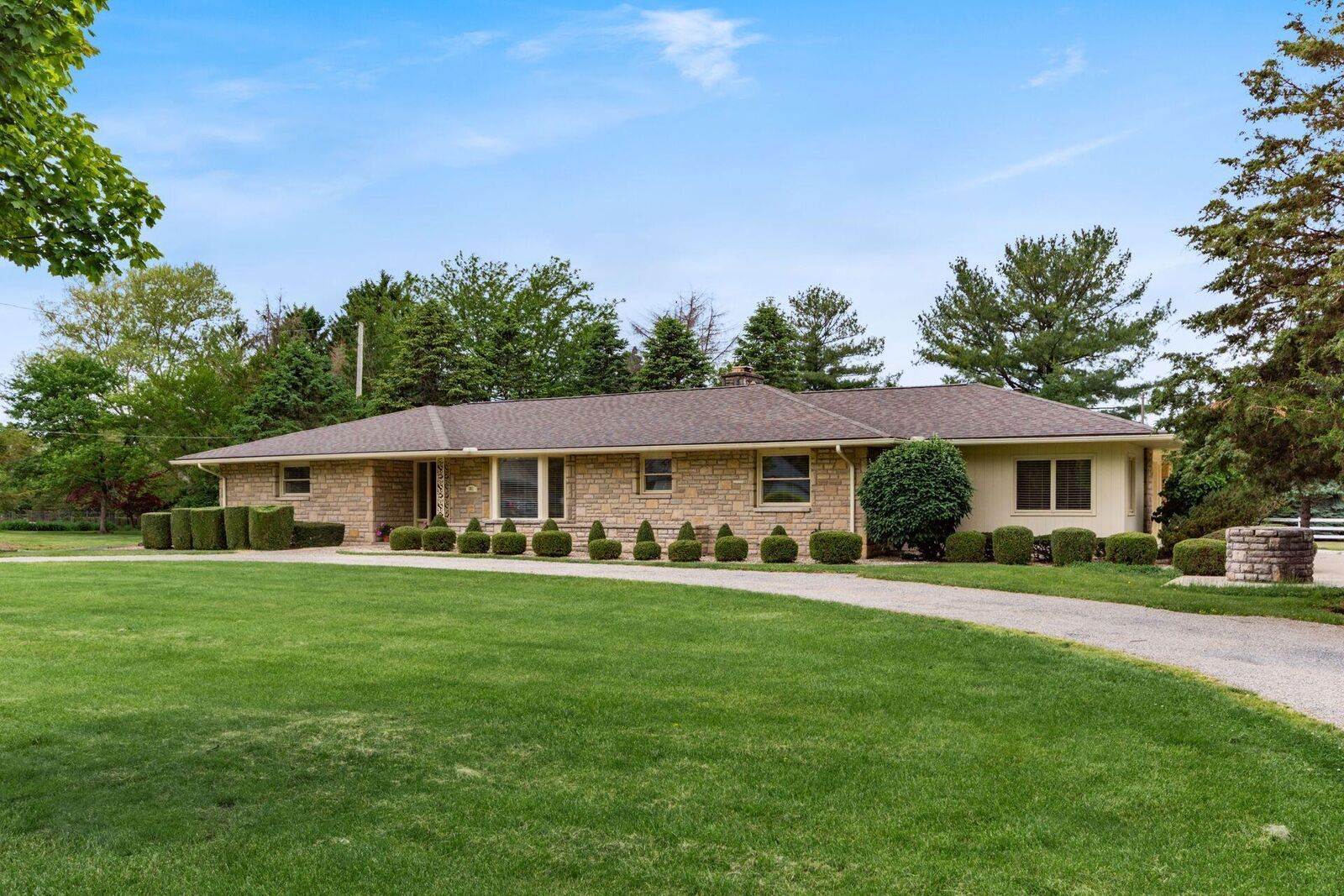 Property Photo:  181 Lafayette Street  OH 43140 