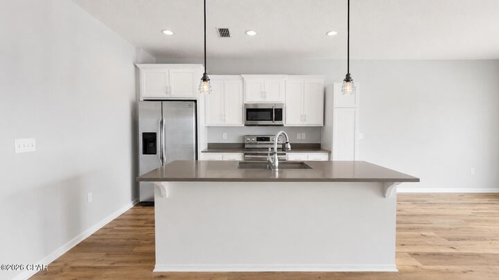 Property Photo: 306 Brooke Court FL 32404