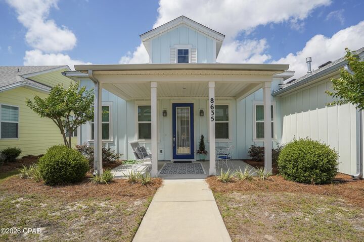 Property Photo:  8635 Conch Shell Court  FL 32413 