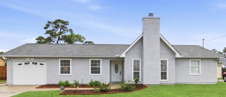 Property Photo:  113 Cape Circle  FL 32413 