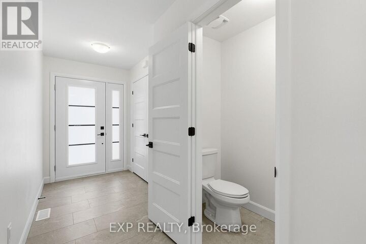 Property Photo:  144 Elizabeth Street  ON K0A 2M0 