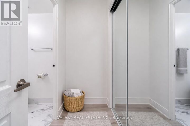 Property Photo:  177 St. George Street 603  ON M5R 2M5 