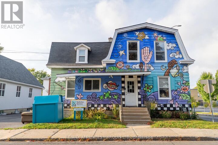 Property Photo:  101 Third Street West  ON K6J 2N9 