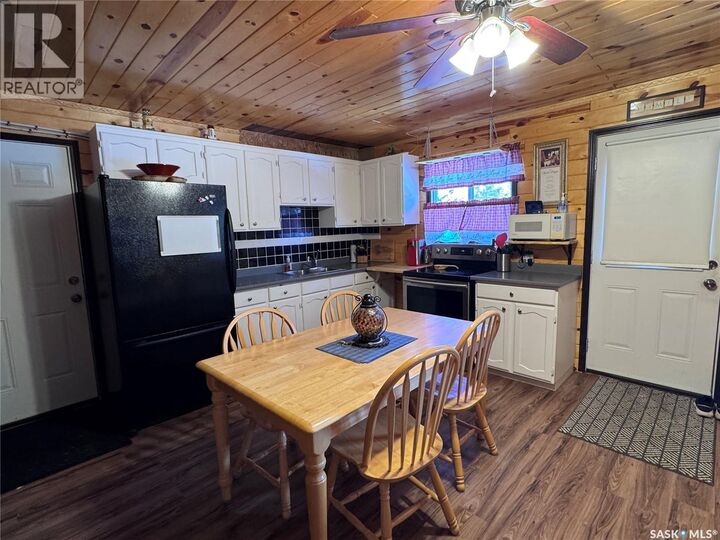 Property Photo:  2 Ermine Place  SK S0J 0E3 