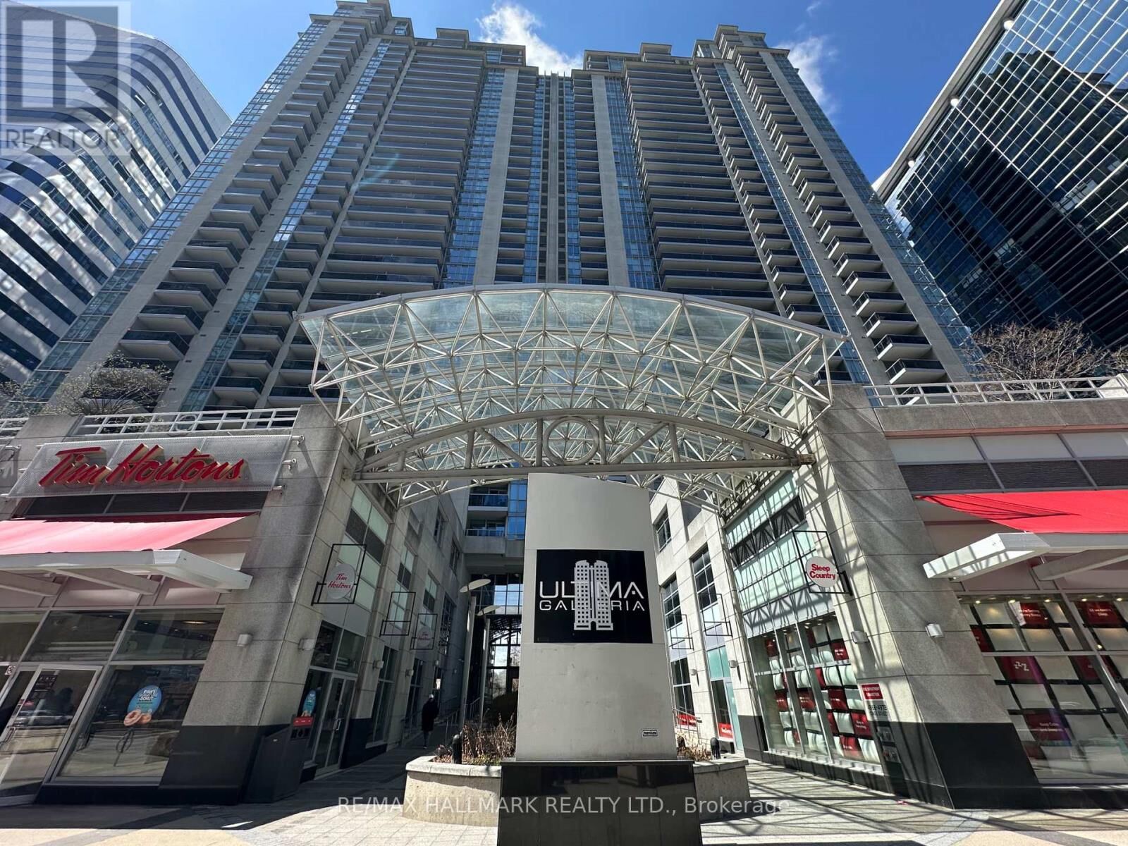 Property Photo:  4978 Yonge Street 3609  ON M2N 7G8 