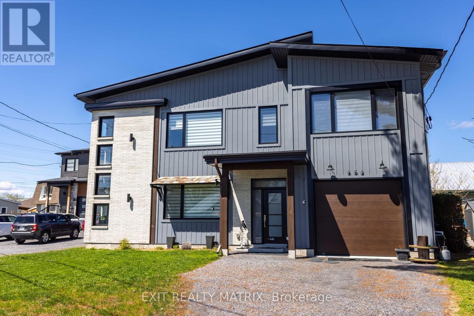 Property Photo:  686 St Isidore Road  ON K0A 1M0 