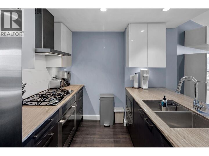 Property Photo:  1618 Quebec Street 1509  BC V6A 0C5 