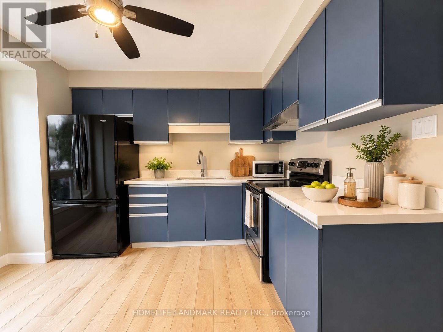 Property Photo:  550 Second Street 45  ON N5V 3S3 
