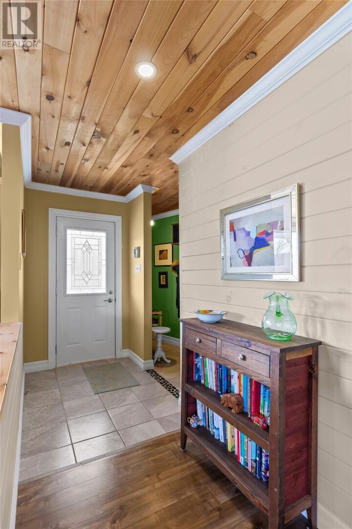 Property Photo:  5 Forest Road Extension  NL A5A 4G9 