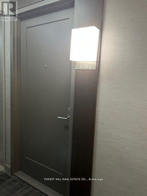 Property Photo:  310 Tweedsmuir Avenue 1701  ON M5P 2Y2 