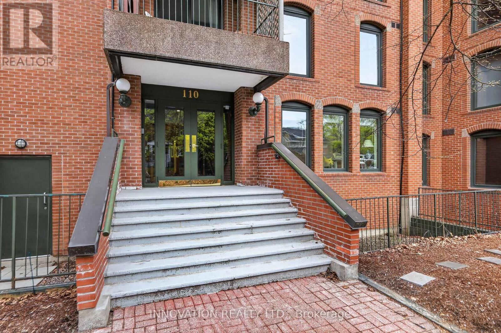 Property Photo:  110 Rideau Terrace 1  ON K1M 0Z2 
