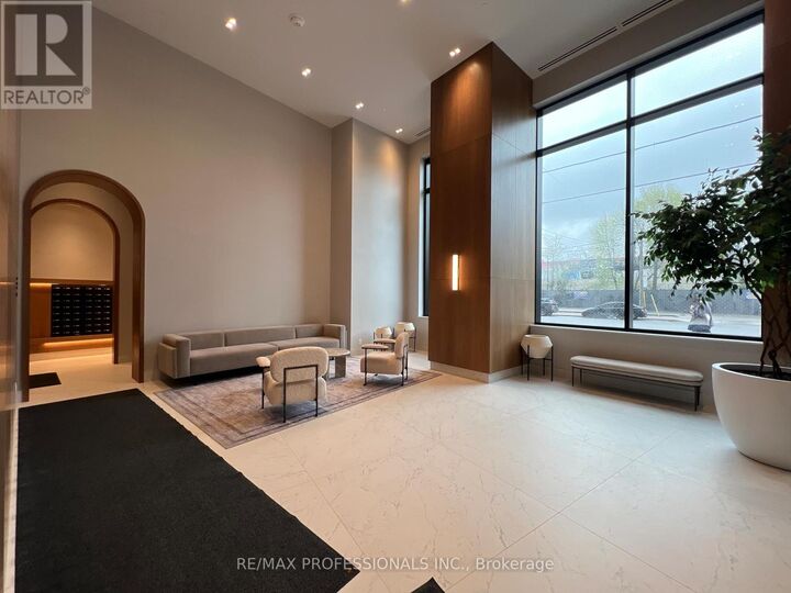 Property Photo:  1245 Dupont Street 2702  ON M6H 0G5 