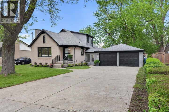 Property Photo:  1318 Virginia  ON N8S 2Z4 