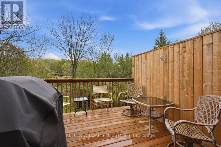 Property Photo:  519 Riverside Drive 24  ON N6H 5J3 