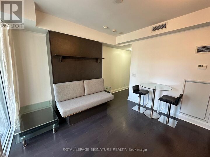 Property Photo:  65 St. Mary Street 1410  ON M5S 0A6 