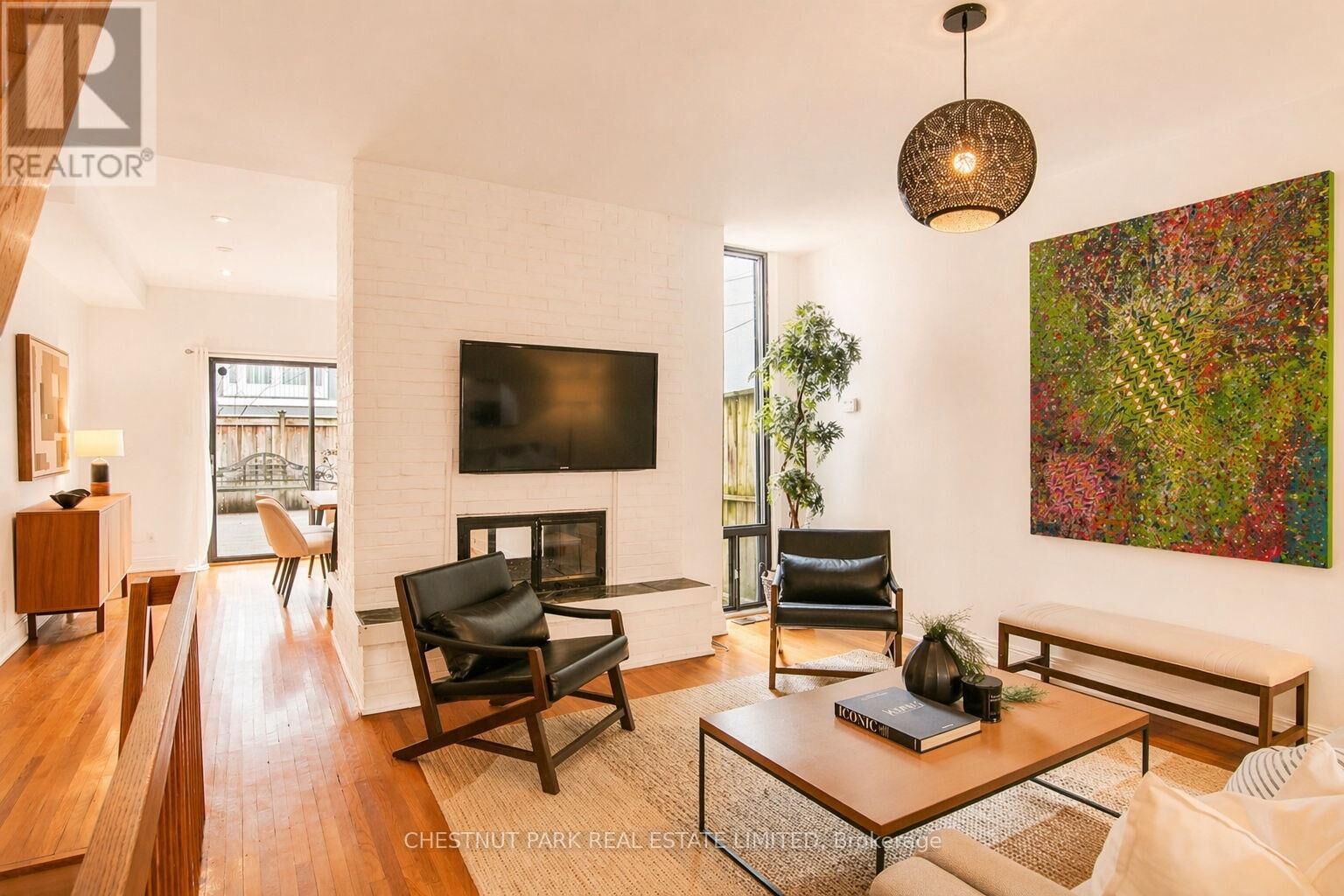 Property Photo:  25 Bishop Street  ON M5R 1N3 