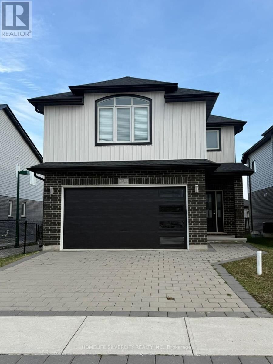 Property Photo:  724 Freeport Street  ON N6G 0R3 