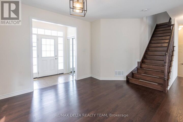 Property Photo:  203 Flowing Creek Circle  ON K2M 2R7 